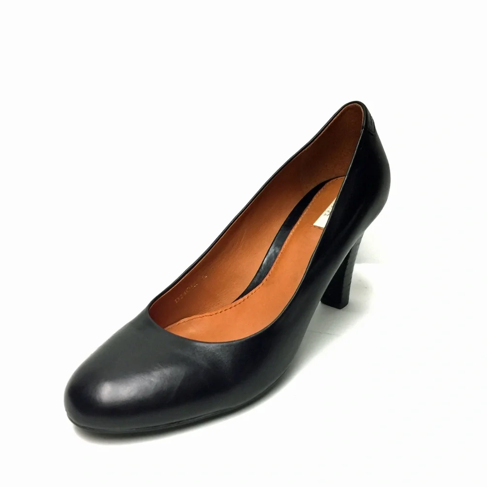 GEOX Respira Classic‎ Leather Pumps